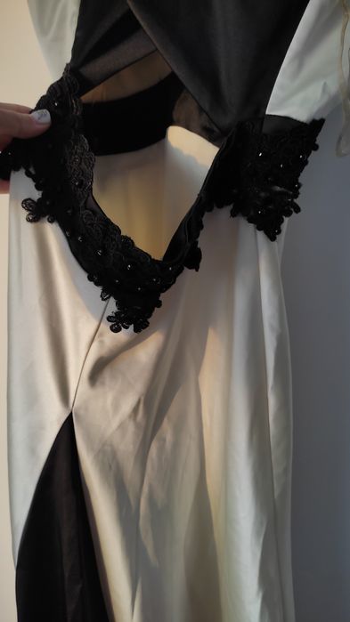 Платье со шлейфом