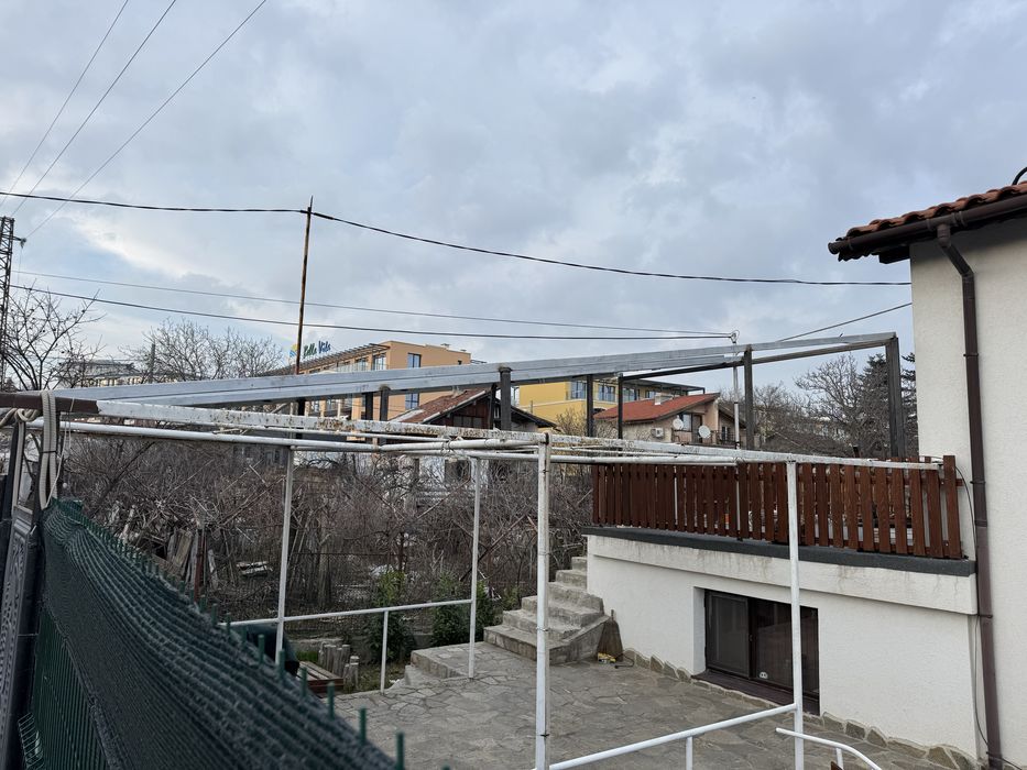 Метални конструкции за соларни системи