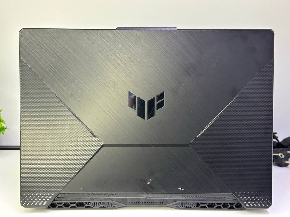 Asus TUF Gaming A15 ryzen 5-4 /