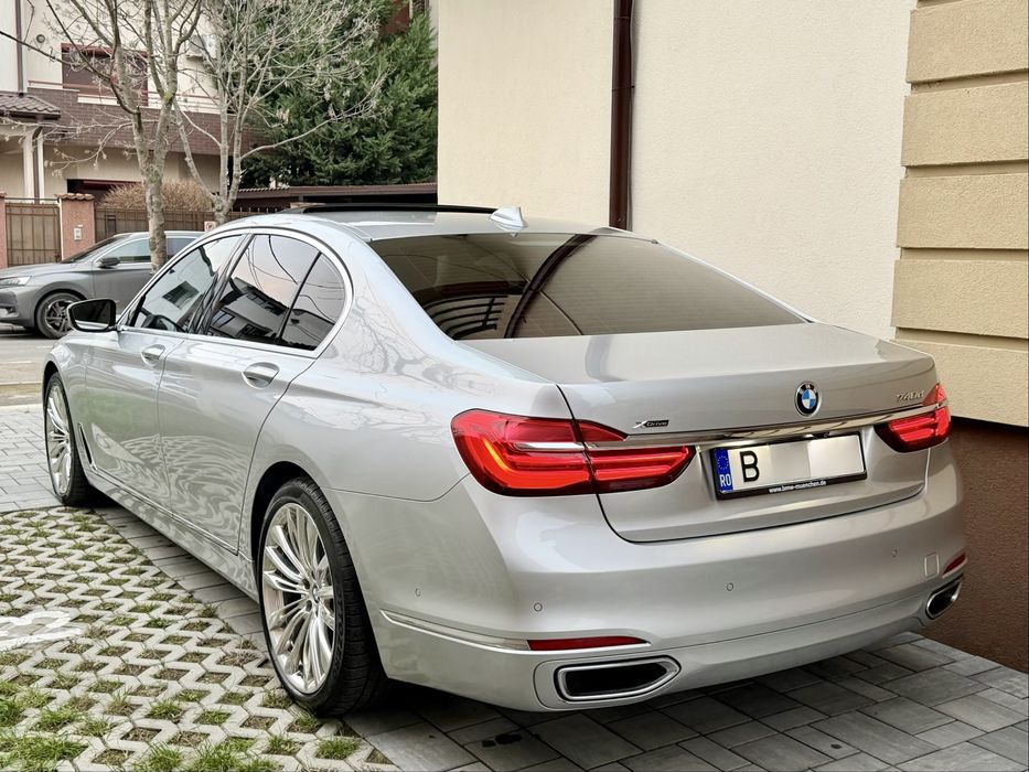 BMW Seria 7 - 740d xDrive 320cp Individual , Trapa , Laser , Proprietar !