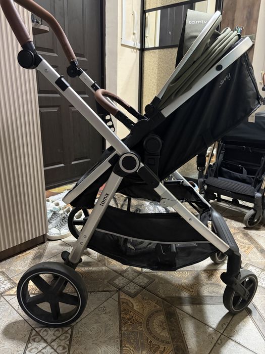 Коляска детская 3 в одном