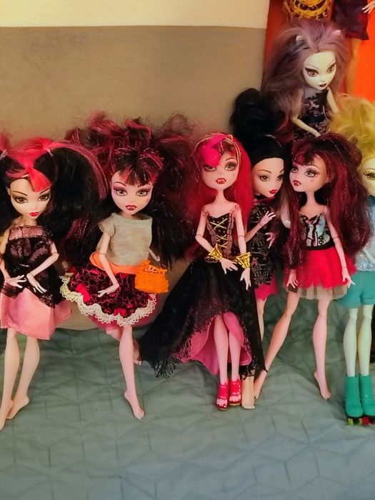Мостър хай кукли различни
