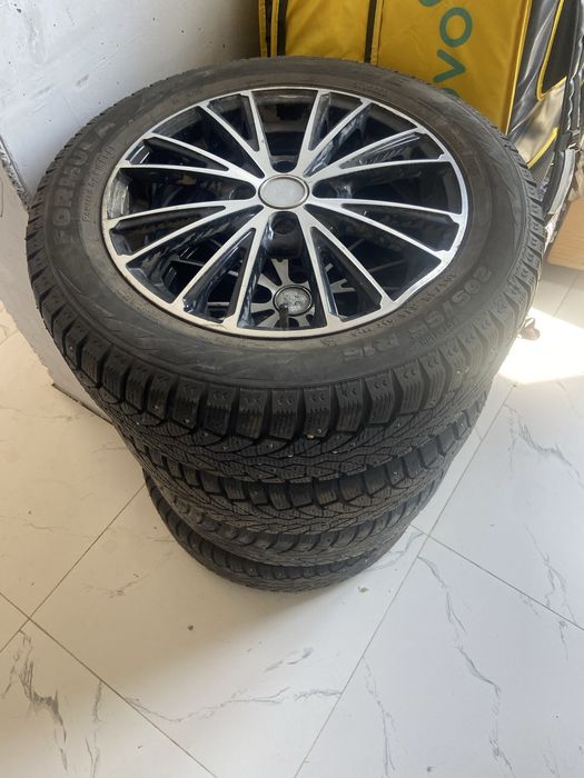 Продам диски с резиной Р 16
