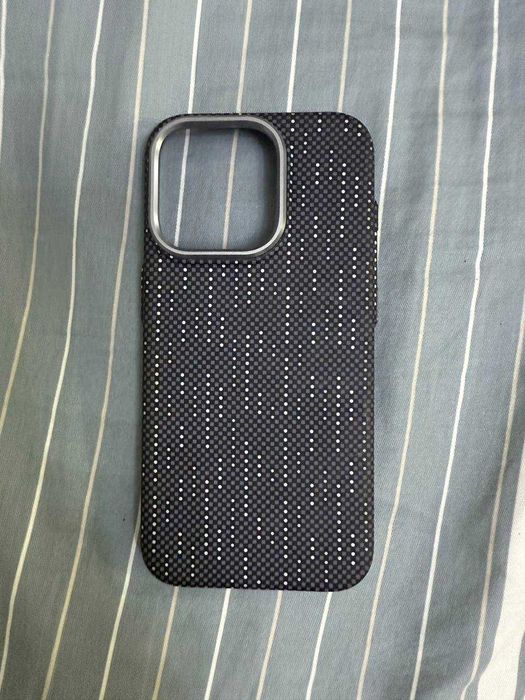 Чехол на iphone 15 pro