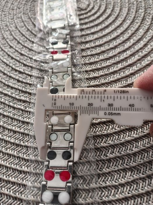 brățară magnetică