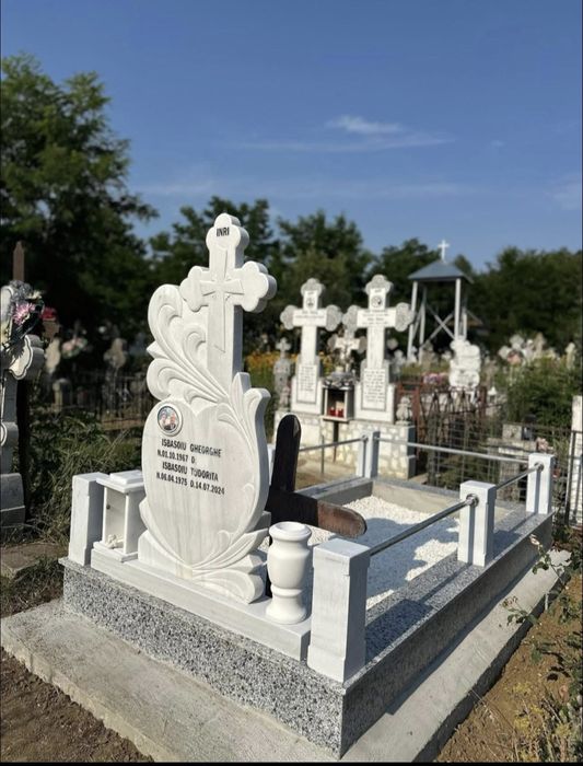 Executăm monumente funerare în jud Buzău