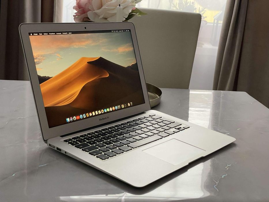 Apple MacBook Air 13" I5, 256Gb SSD,  stare perfecta!