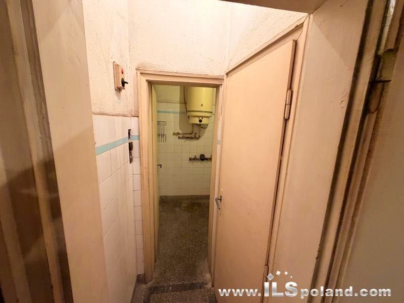 Продава се Тристаен апартамент в Варна, Център - 99 кв.м за 3829 €/кв.м - Снимка #12