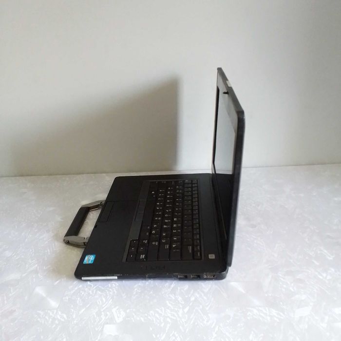 DELL Core i7 + SSD 120 Gb.