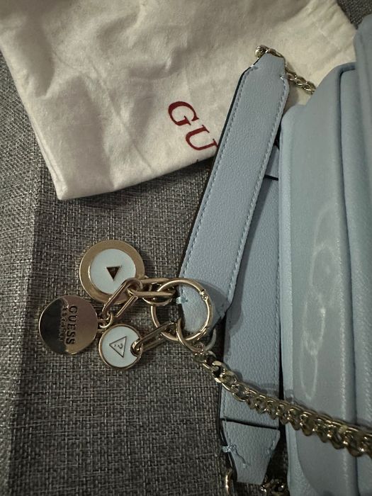 Нова Оригинална Чанта Guess