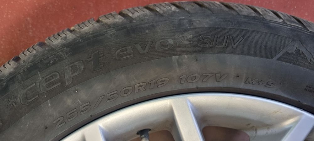 Jante 19" bmw x5 x6 anvelope iarna 255 50 19 hankook 2024