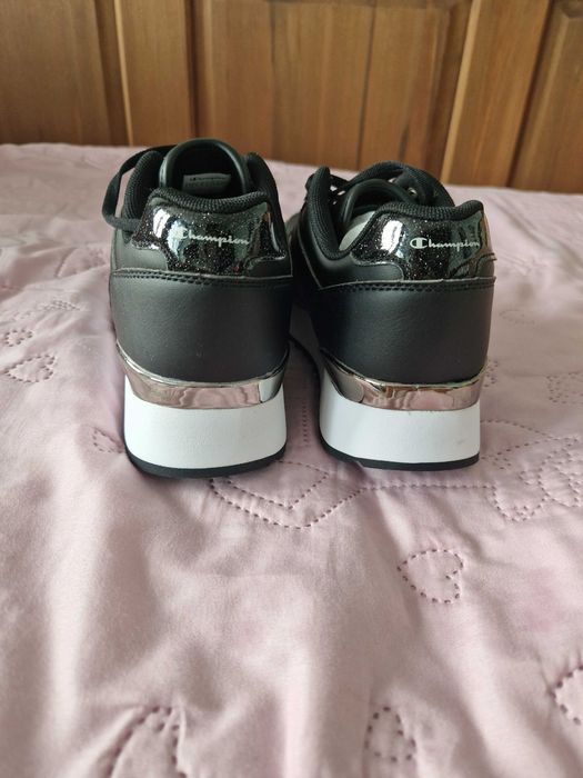 Дамски маратонки Champion RR Champ Platform II Element