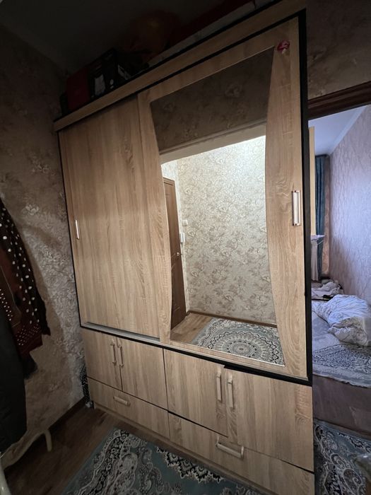 Шкаф для прихожей