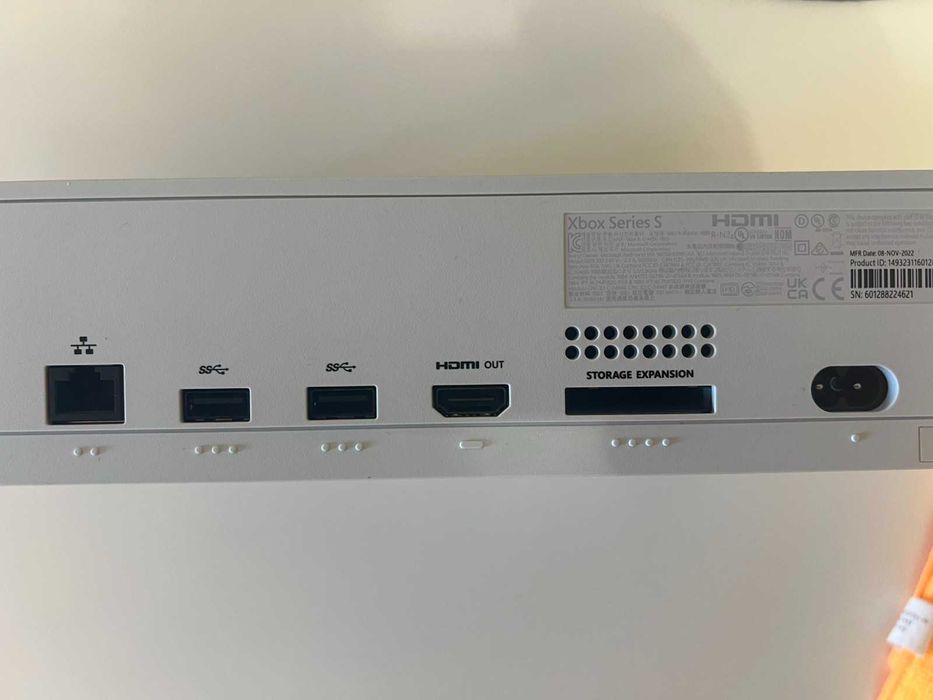 Xbox Series S , 500GB, Digital Edition, Перфектно състояние