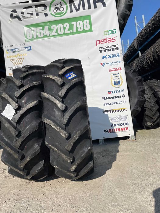 Marca CEAT 14.9-24 cu 8 pliuri pentru tractor fata cauciucuri noi