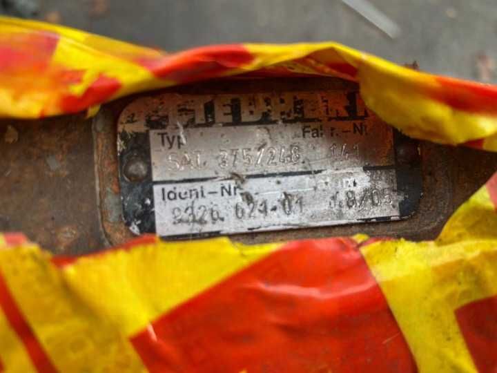 Reductor de rotire Liebherr R964 - Piese de schimb Liebherr