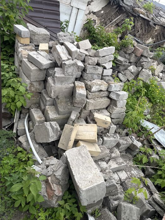 Продам кирпичи, газоблоки