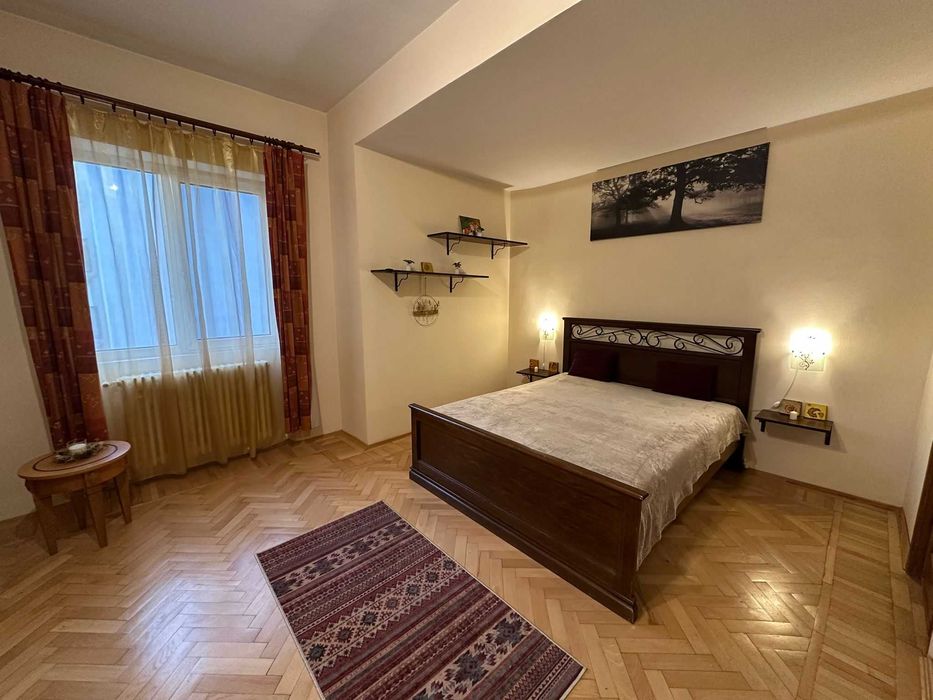 Universitate-Metrou, Inchiriere Garsoniera spatioasa, mobilata/utilata