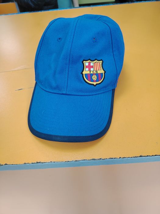 Шапка найк барселона