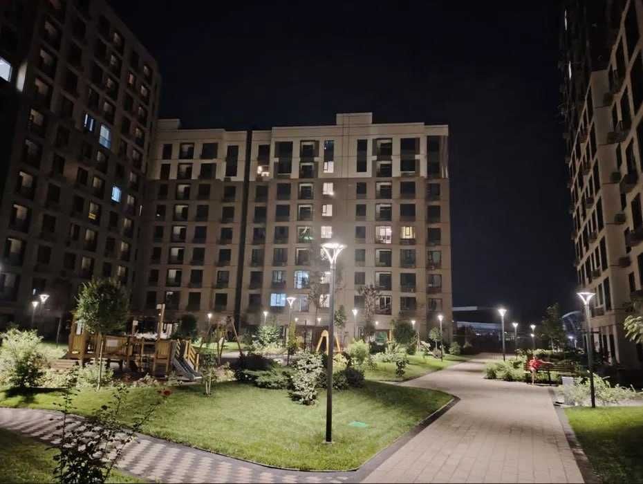 Срочно Продаётся 2х-ком. новая квартира на метро Янгабад, NRG Zamon