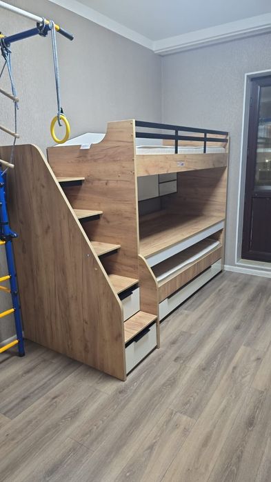 Мебель в детскую комнату