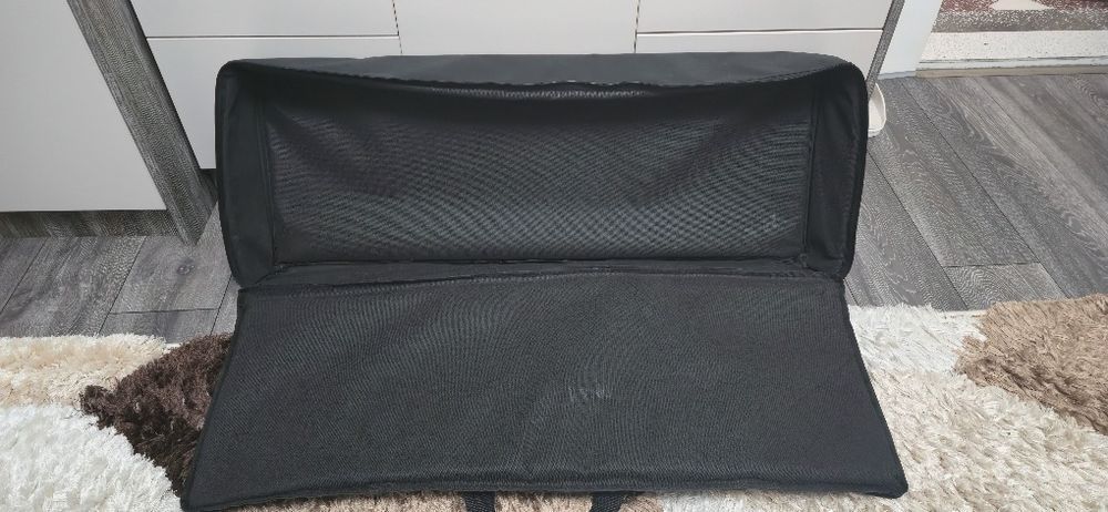 Husa Korg pa5 61 keys