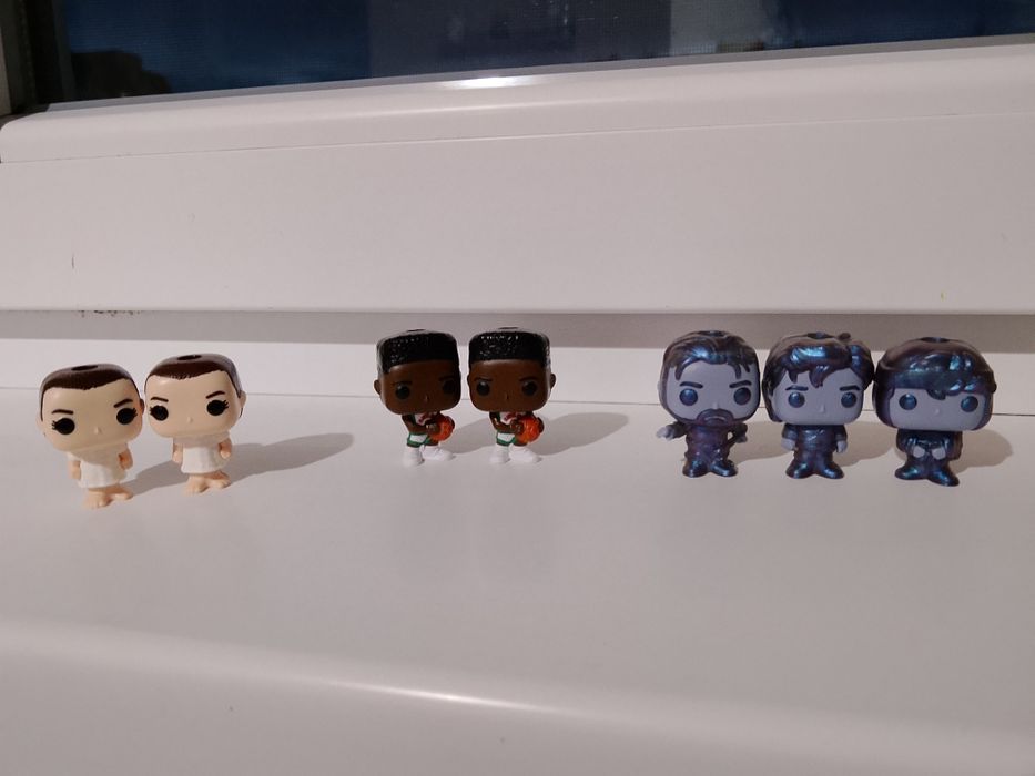 Stranger things Kinder - фигурки от колекцията