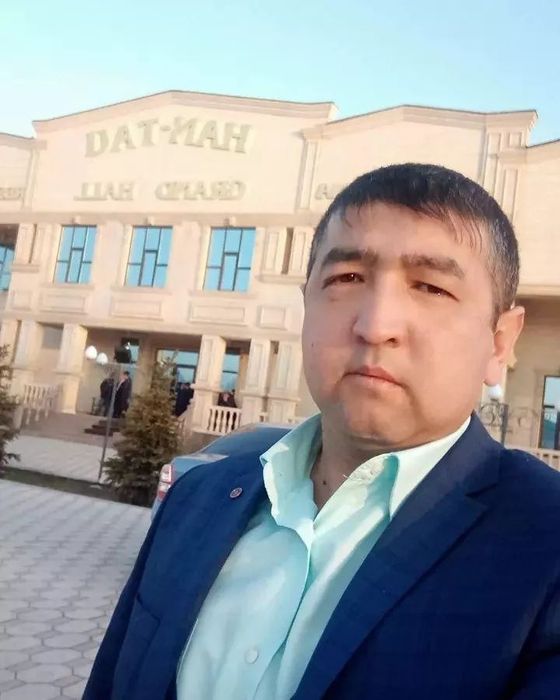 Тамада. Асаба әнши