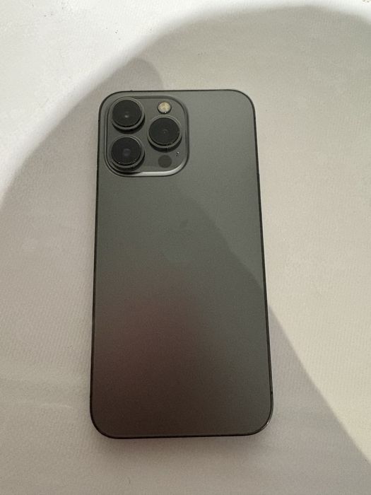 Продам iphone 13 pro 128gb