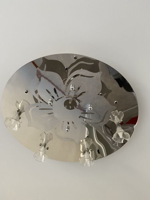 Люстра оригинальная в спальню или в детскую