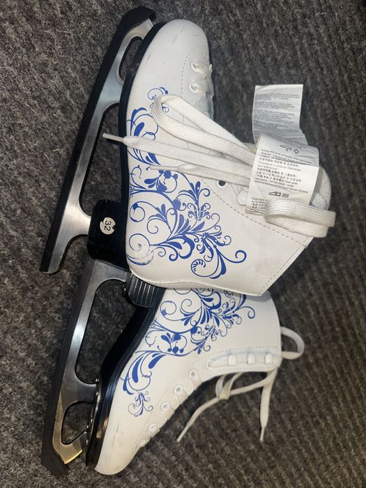 Продаются коньки