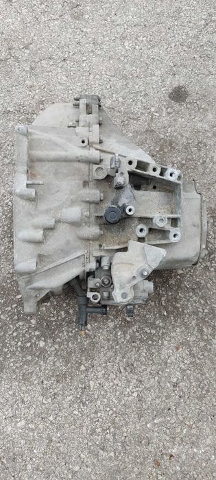 Двигател 1.6 HDI 80kw/109к.с.