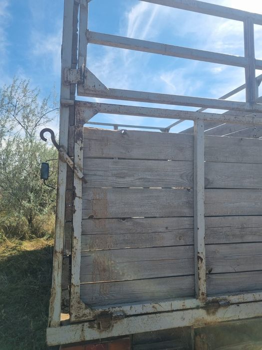 Продам борт скотовоз
