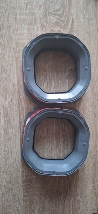 Контейнер за котешка тоалетна