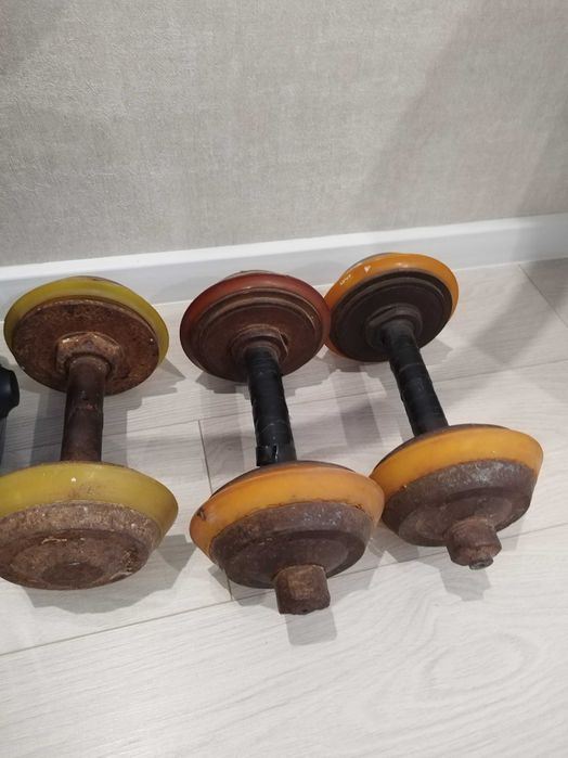 продам гантели 8кг