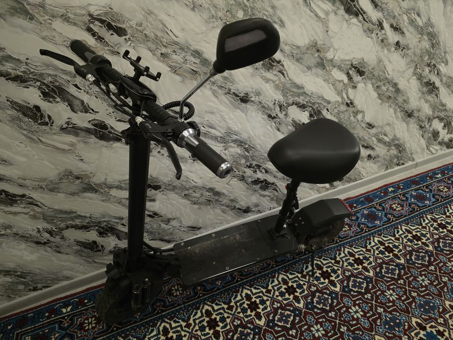 Продаётся электросамакат хороший состояние