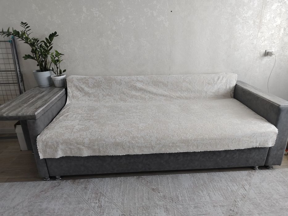 Продам диван в хорошем состоянии