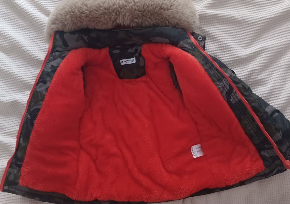 Топло детско зимно оригинално яке размер 122см 5г