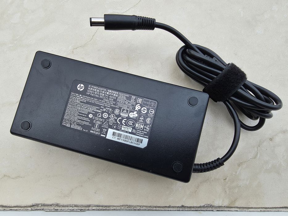 Alimentator HP 19,5V 180W mufa 7,4mm