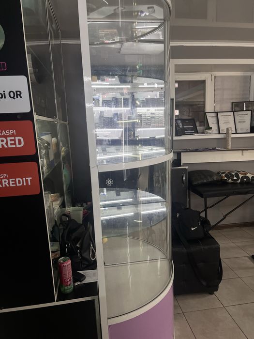 Витрина высота 2 метра