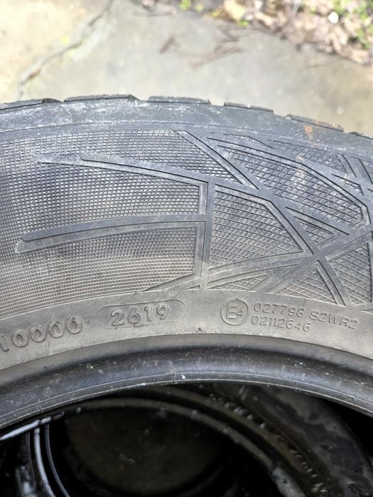 Гуми 235/65R17 vredstein