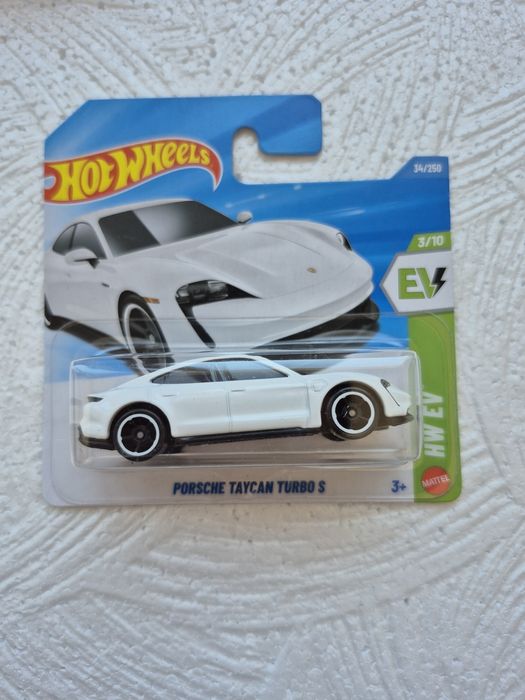 HOT WHEELS колички 5€