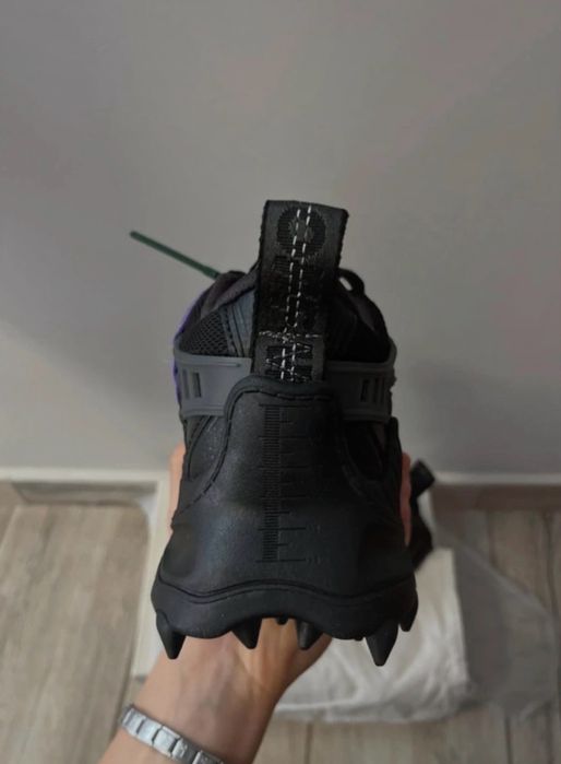 Adidasi Off White Odsy 1000