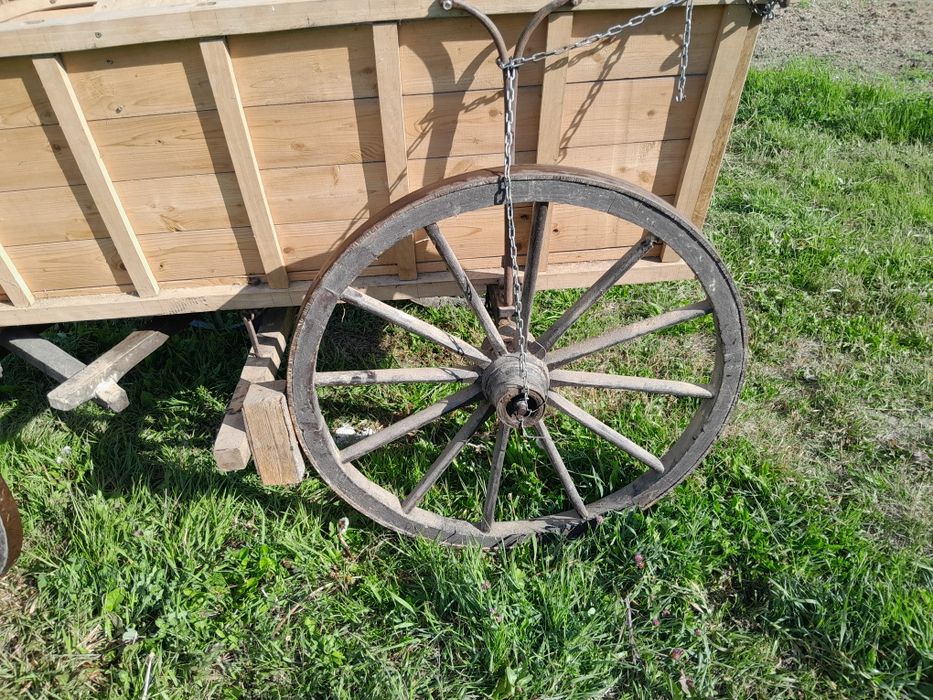 Căruță veche recondiționată in Germania fără probleme majore