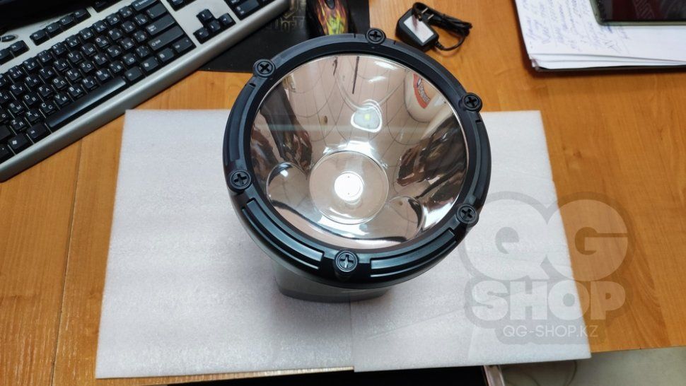 Фонарь светодиодный