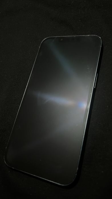 Продам Iphone 13 синий