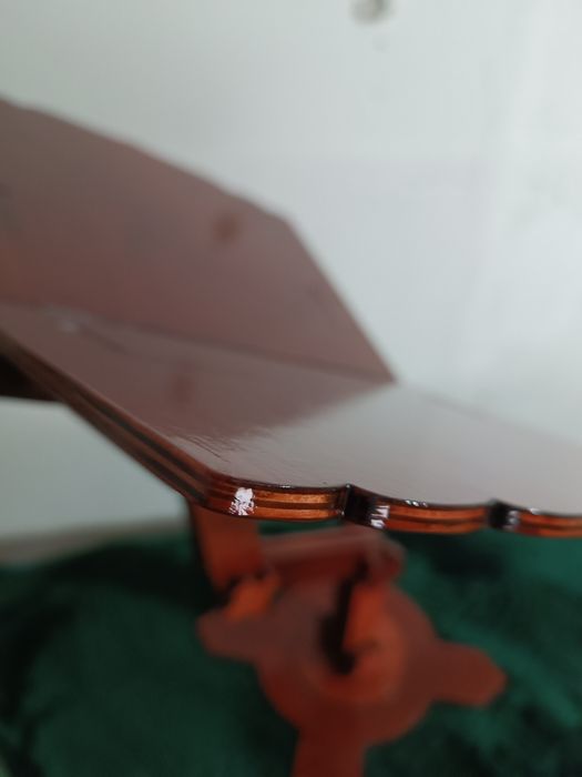 Подставка под Коран