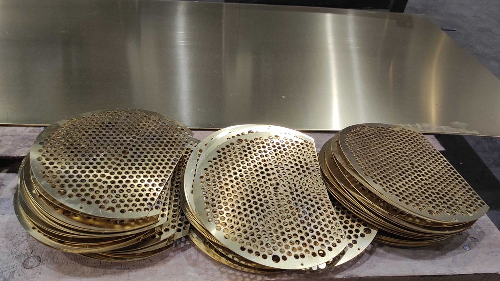 Рангли металларни, жумладан, алюминий, мис жез ва зангламайдиган кесиш