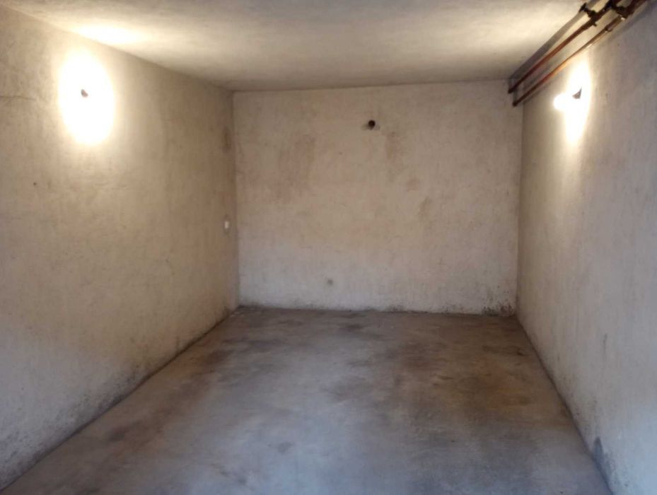 Дава се под наем Гараж / Паркомясто в Пловдив, Въстанически - 22 кв.м за 149.43 € - Снимка #2