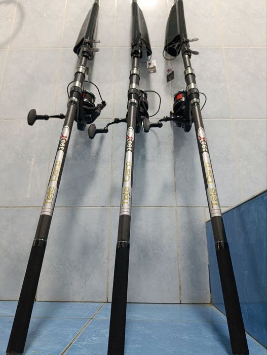 Карповая  удилище комплект продаю обсалютно новый,